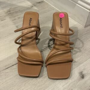 Abound NWOT block Heels Strappy Sandals in Tan color. Few smudges check pictures